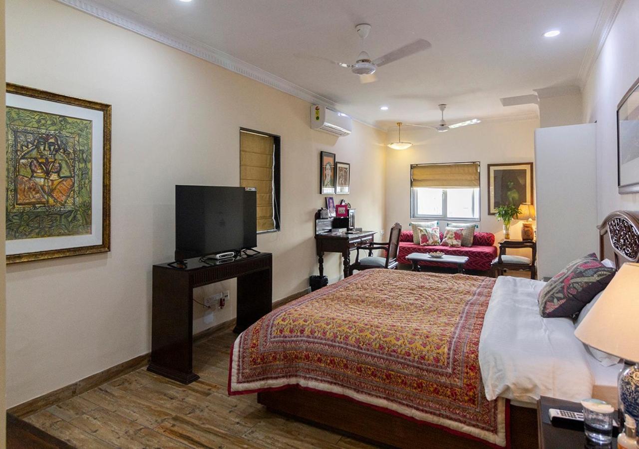 Neelam Bed & Breakfast Kolkata Exterior photo